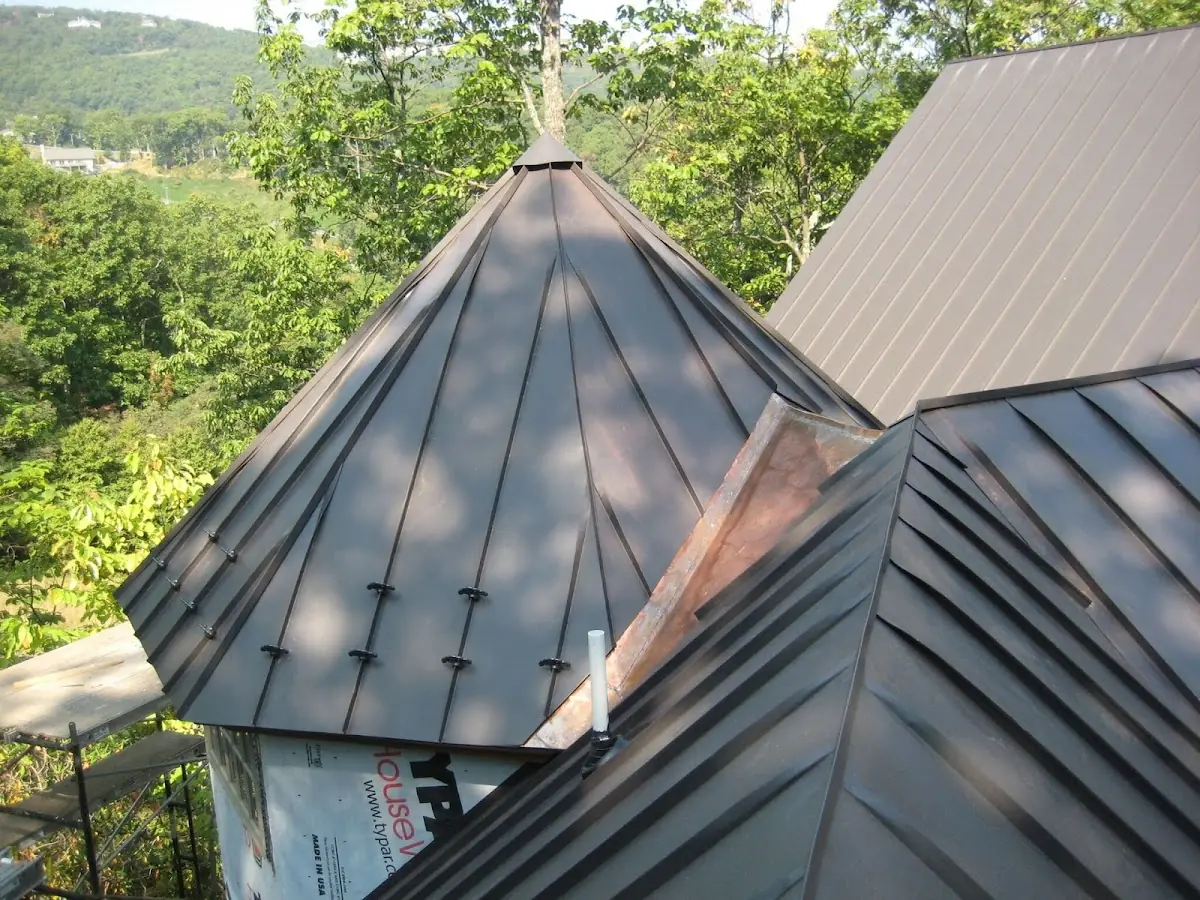 Professional Gutter Cleaning by Craftsman Roofing in Picfair Village